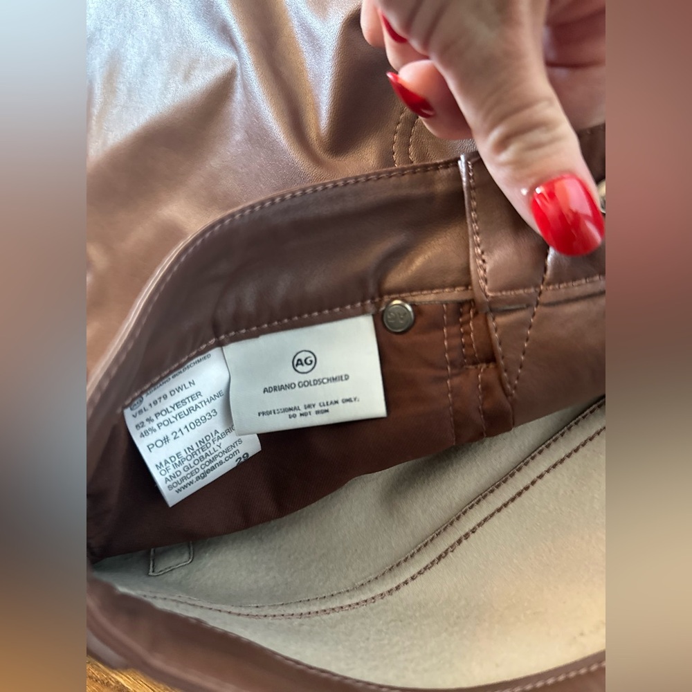 AG Adriano Goldschmied Alexxis Vegan Leather Straight Pants Chestnut Brown NWOT - Picture 8 of 8